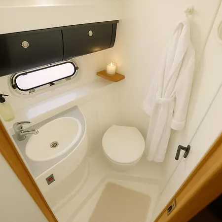 بوتيل Frognerstranda - Majestic- *