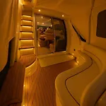 船屋 Frognerstranda - Majestic- *